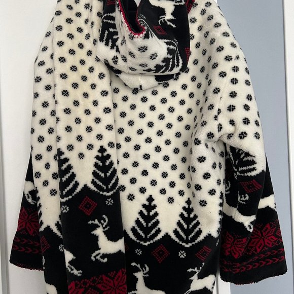 Ladies Reversible and Washable Fleece Stadium Length Coat - Picture 3 of 10